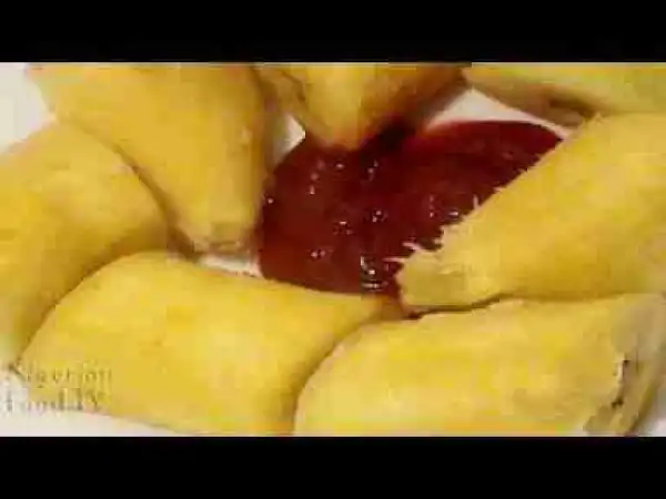 Video: Boiled Plantains : Easy Nigerian Food recipe